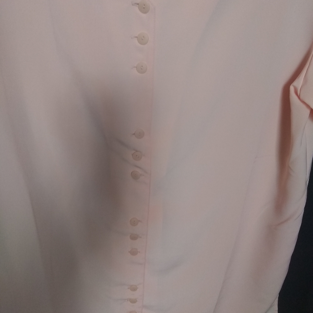 Pink blouse - Picture 4 of 6